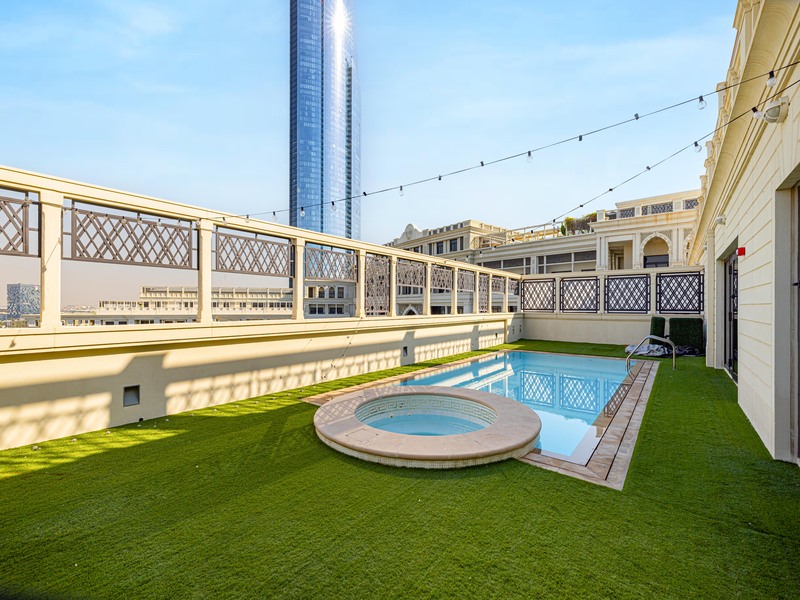 Luxurious | Private Pool | Branded Versace | Creek & Pool View