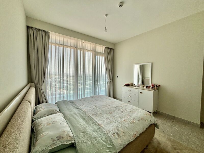 Fully Furnished | Renovated | Burj Khalifa View