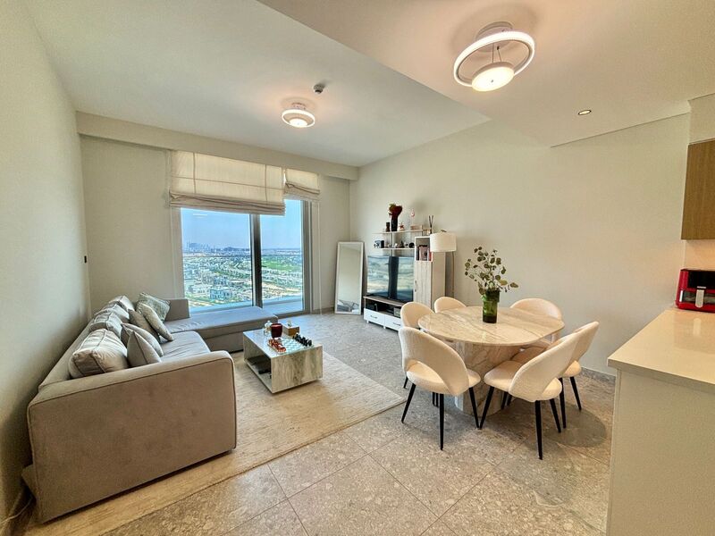 Fully Furnished | Renovated | Burj Khalifa View