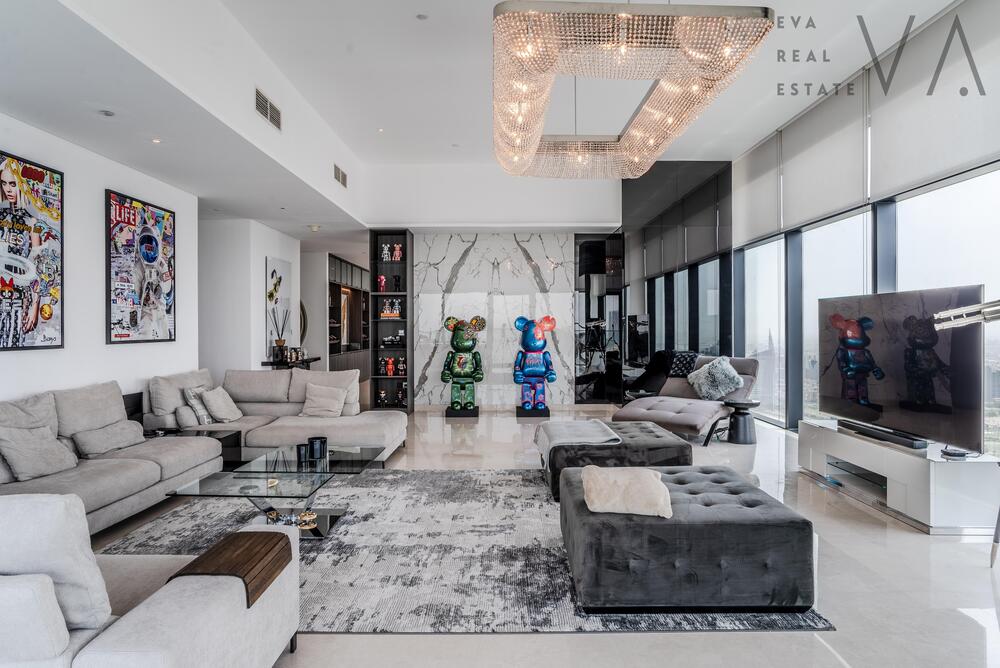 Ready to Move | High Floor | Luxurious Penthouse