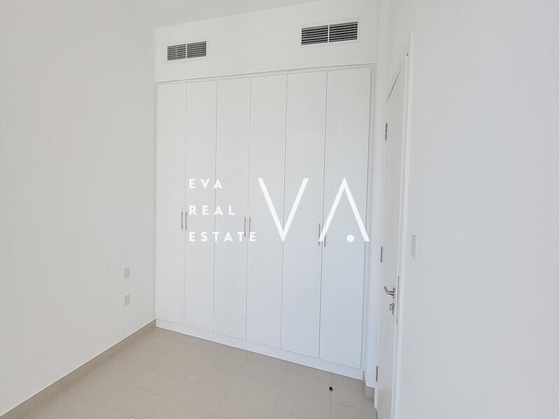 Corner Unit | 4 + Maid Rooms | For Rent