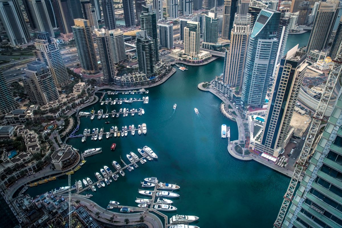 Что посмотреть и чем заняться в районе небоскребов Dubai Marina
