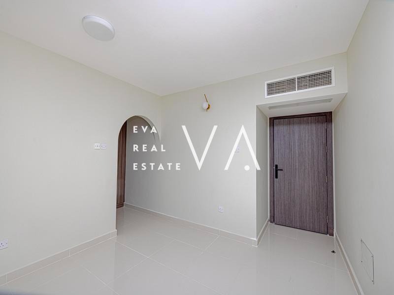 Spacious Townhouse | Vacant | Ready to move