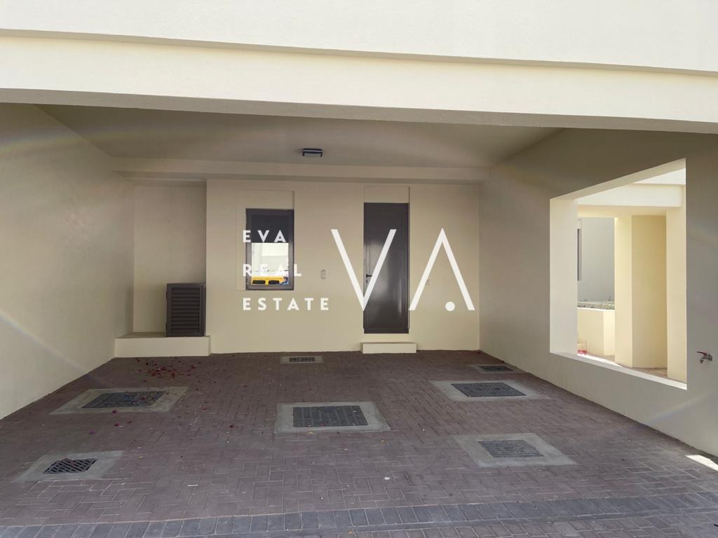 Corner Villa | Single Row | Type J | Vastu